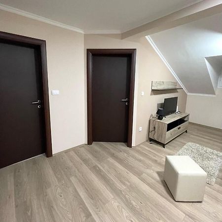 Vivko Apartments Veliko Gradiste Ngoại thất bức ảnh