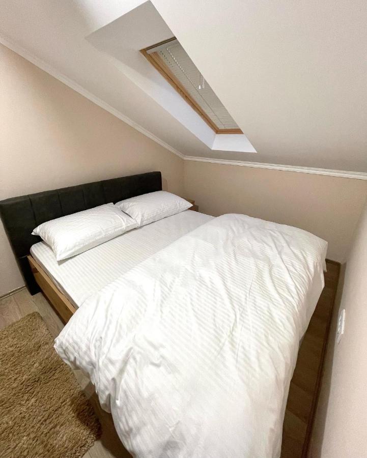 Vivko Apartments Veliko Gradiste Ngoại thất bức ảnh